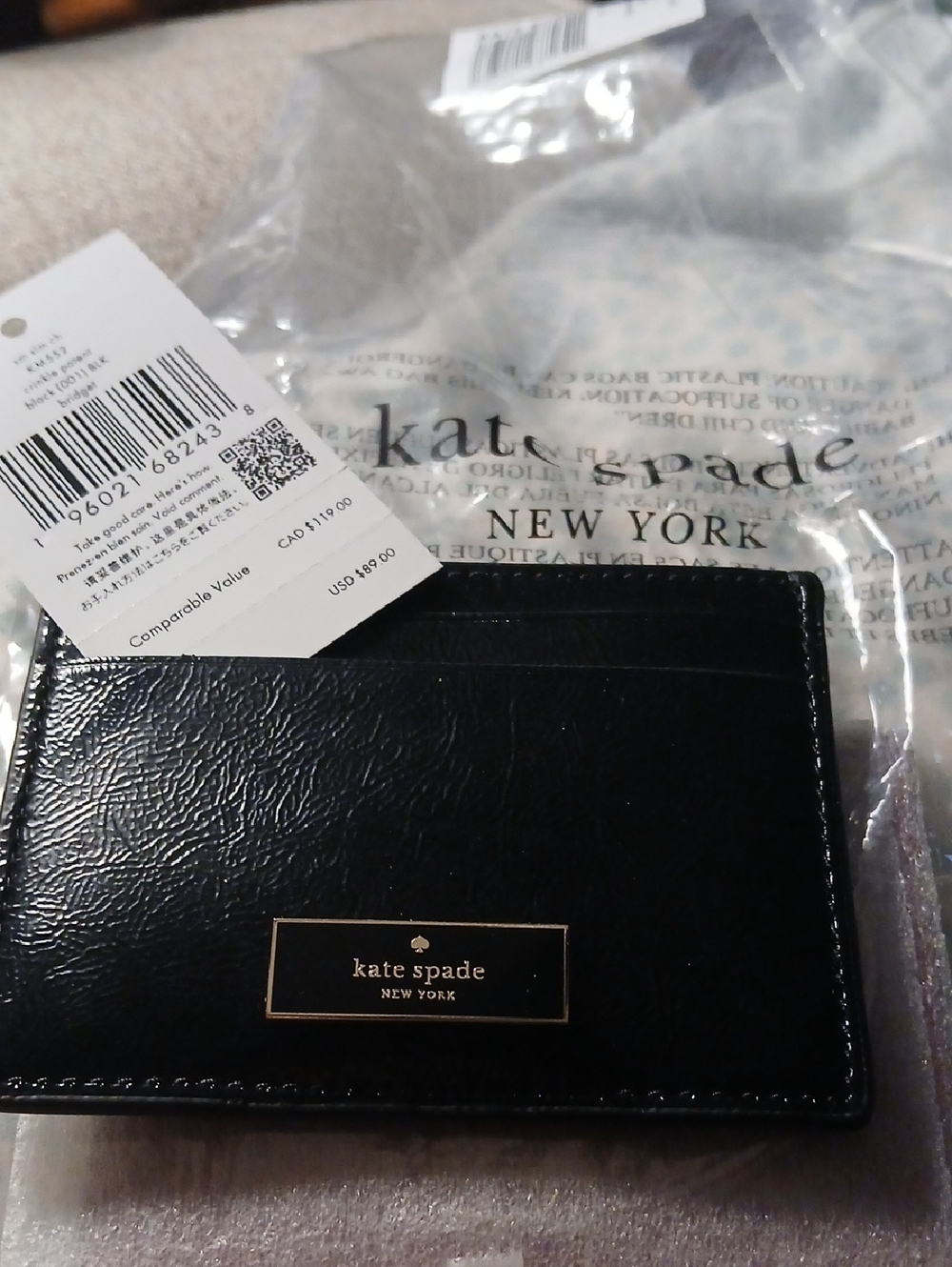 kate spade Black Leather Card Holder with Gold Logo Plaque NWT